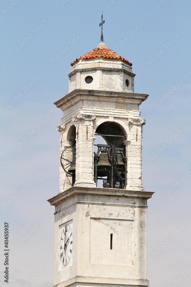 Obraz premium lazise - chiesa dei SS. Zenone e Martino - campanile
