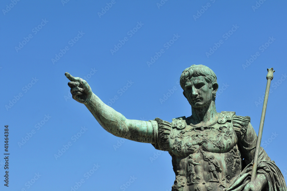Naklejka premium Trajan's statue, Rome