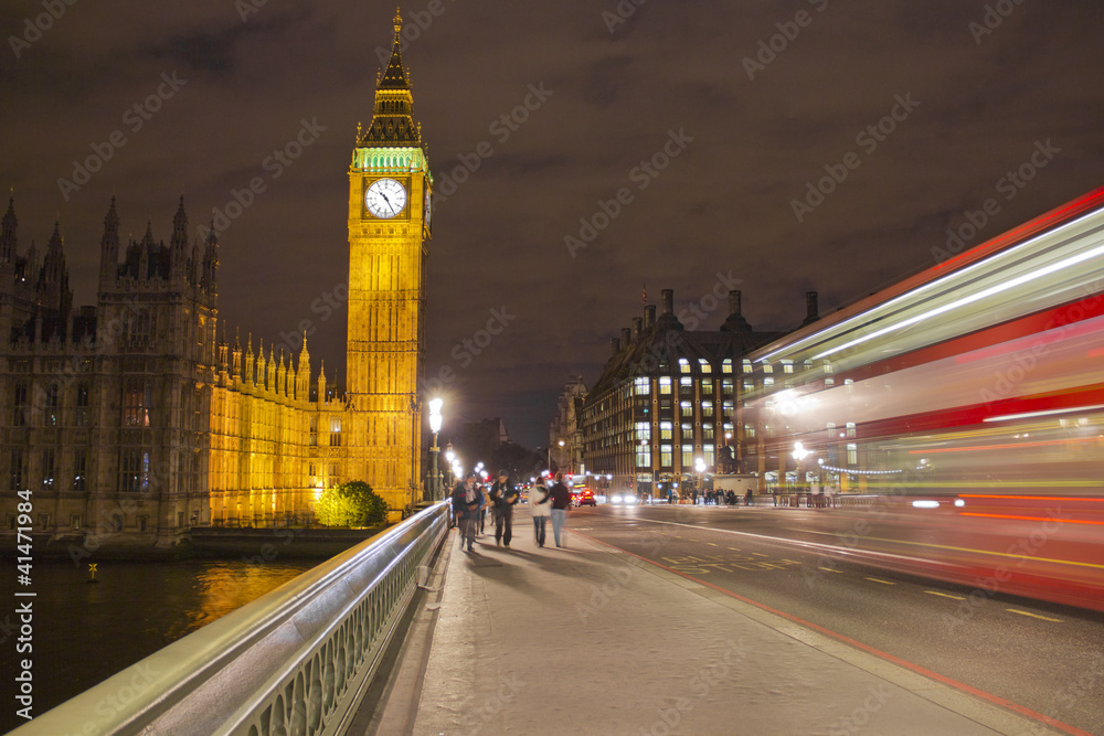 The Big Ben and the Parliament by night