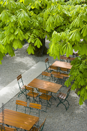 Fototapeta Naklejka Na Ścianę i Meble -  Biergarten