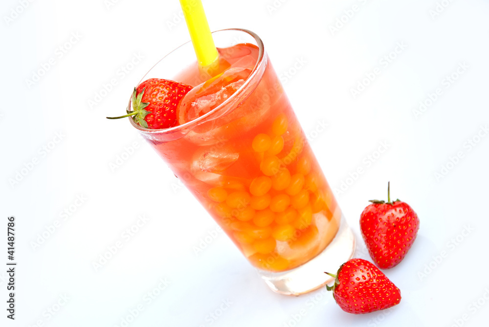 Bubble Tea fruchtig - Erdbeere, Mango, Orange, Maracuja Stock Photo | Adobe  Stock