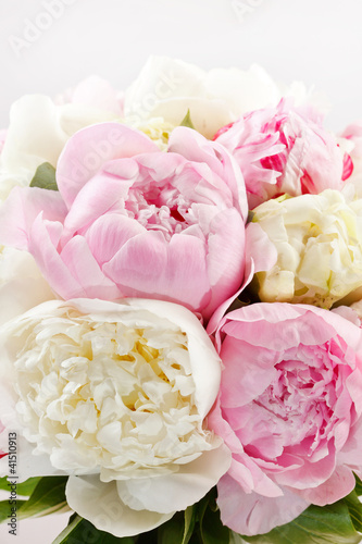 Fototapeta Naklejka Na Ścianę i Meble -  Rich bunch of peonies