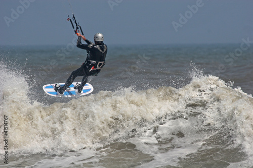 kitesurfer © Jenny Thompson