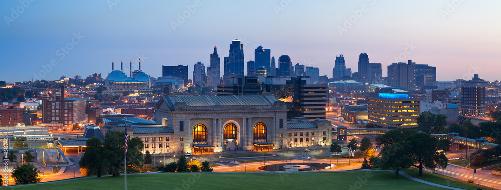 Fototapeta premium Kansas City skyline panorama.