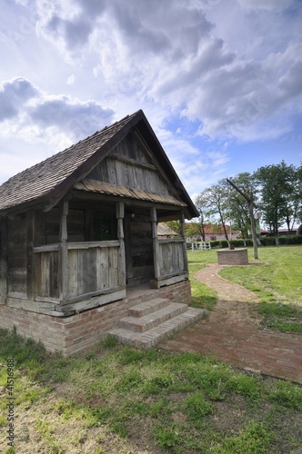 Traditional wooden cottage © Croato