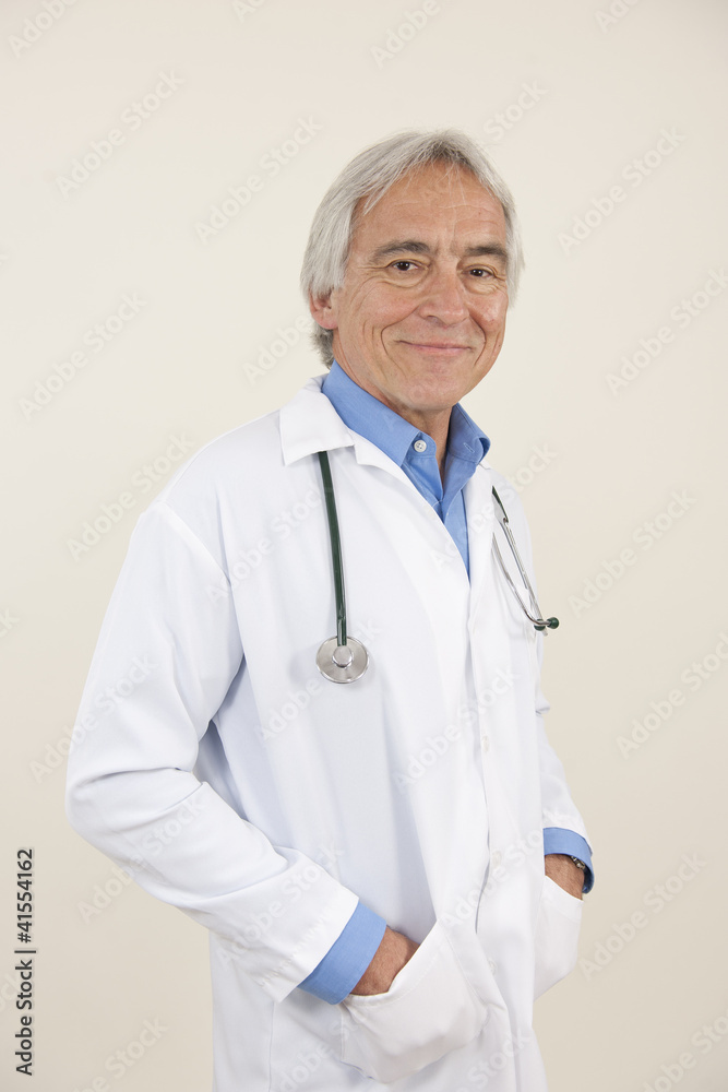 Senior Doctor Senior Doctor