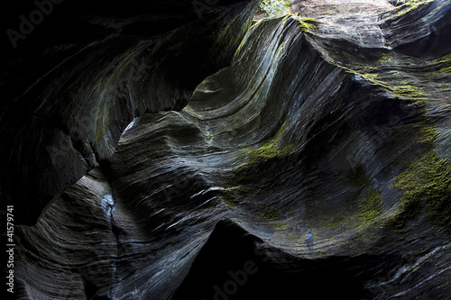 Grotte, Orridi di Uriezzo rocce alte photo