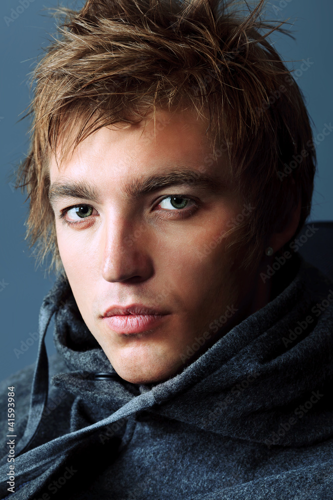Fototapeta premium handsome look