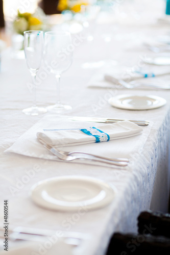 wedding table setting