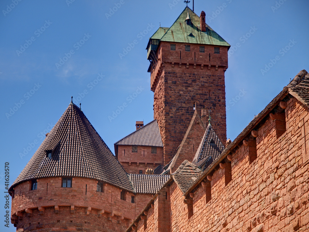 TOUR ET DONJON TOUR ET DONJON