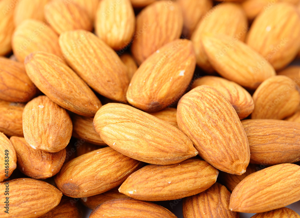 almond almond