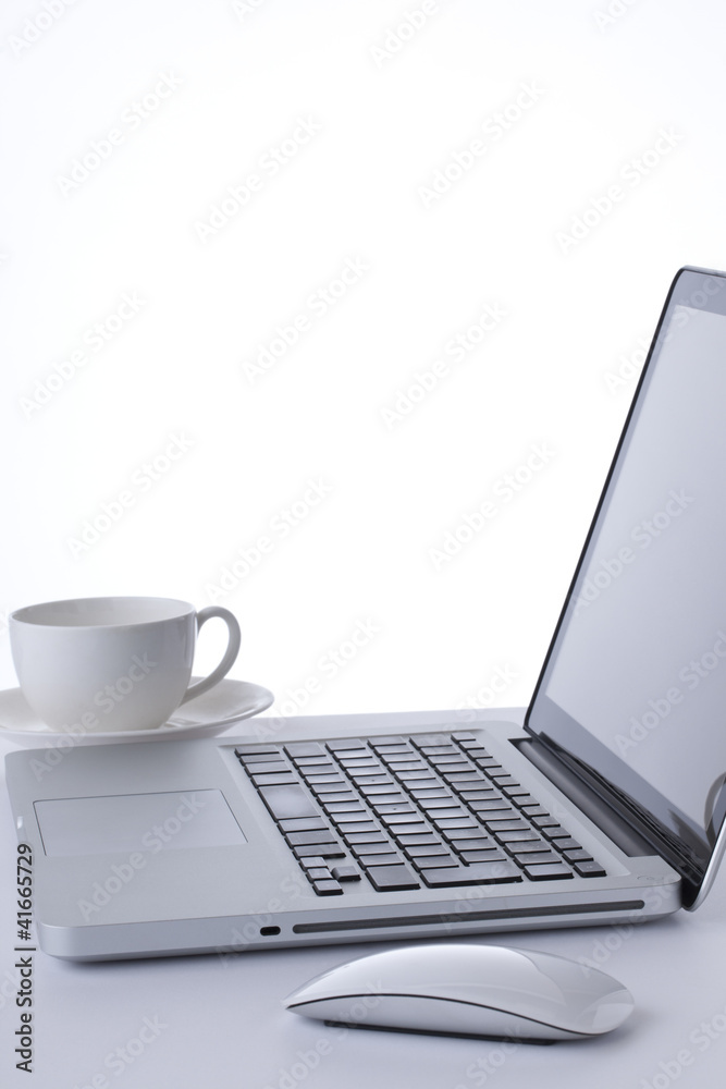 personal computer and coffee - obrazy, fototapety, plakaty 