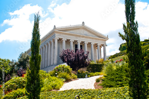Bahai garden library