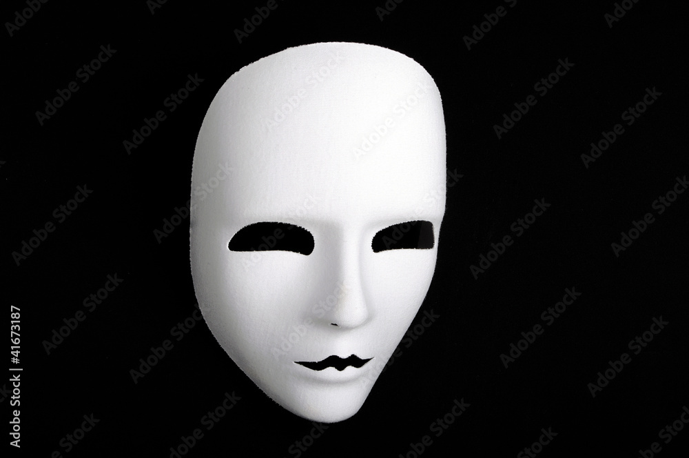 maschera neuta bianca su fondo nero maschera neuta bianca su fondo nero