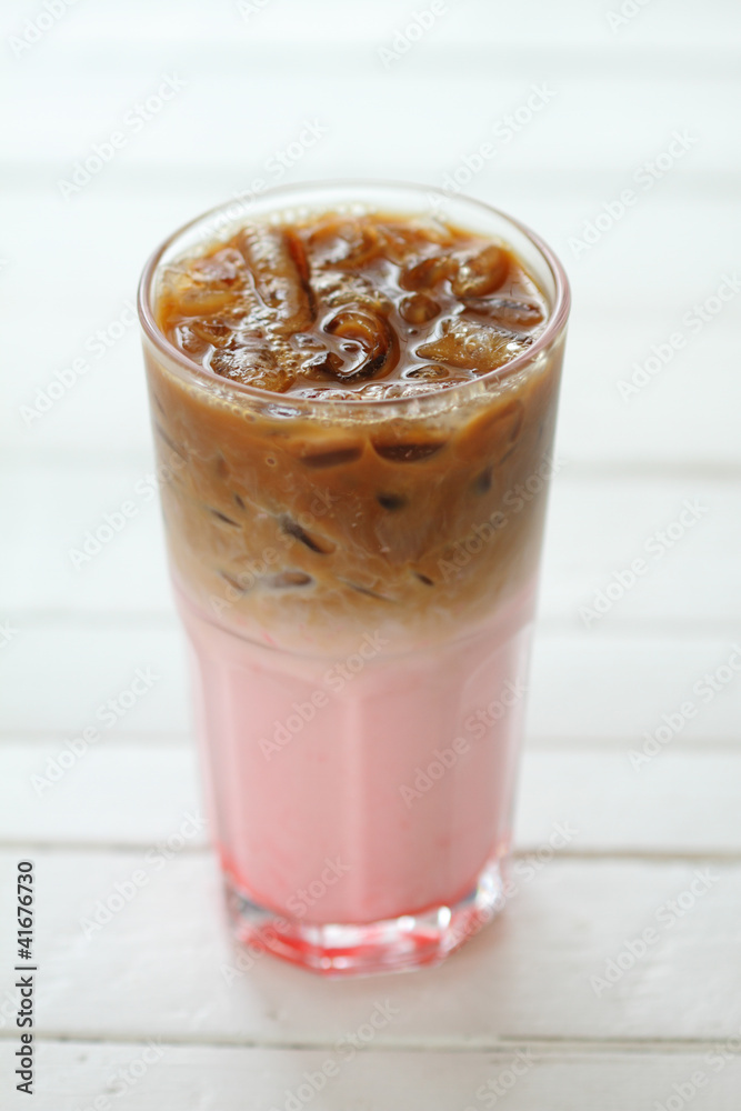 strawberry latte coffee strawberry latte coffee