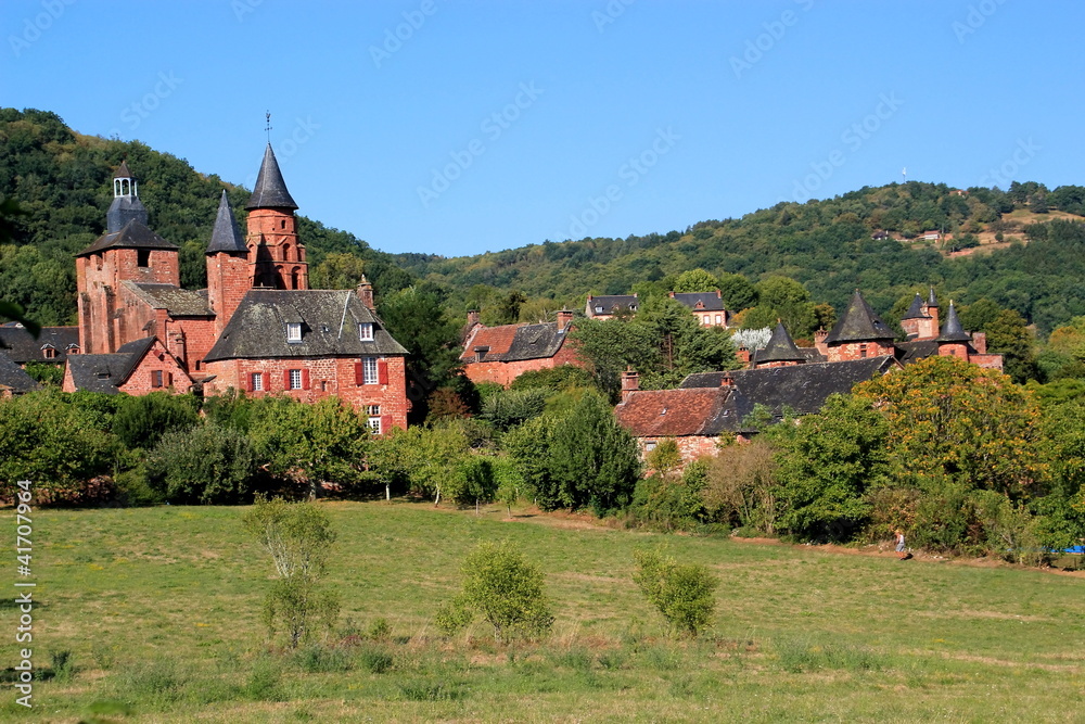 Collonges-la-rouge.(Corrèze) Collonges-la-rouge.(Corrèze)