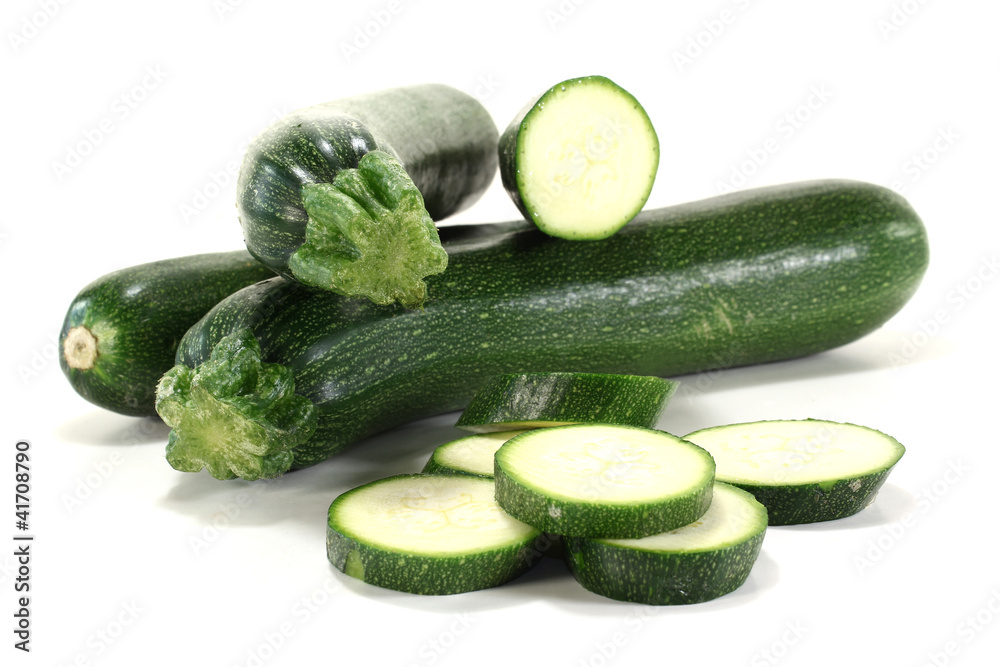 aufgeschnittene Zucchinis aufgeschnittene Zucchinis