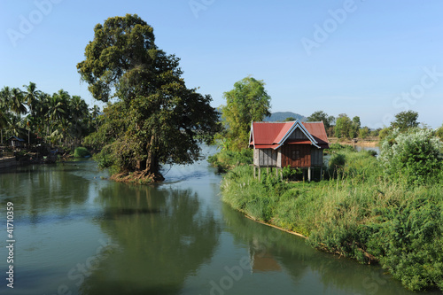 Fiume Mekong che divide le isole di Don Det e Don Khon