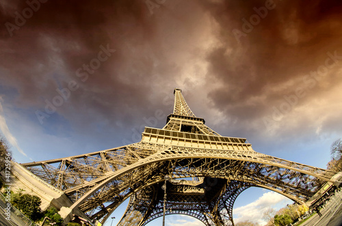 Bad Weather approaching Eiffel Tower © jovannig