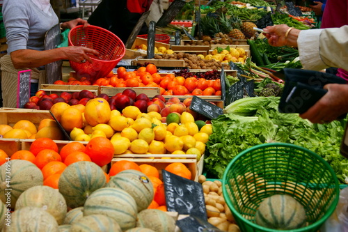 couleurs vivies du marché