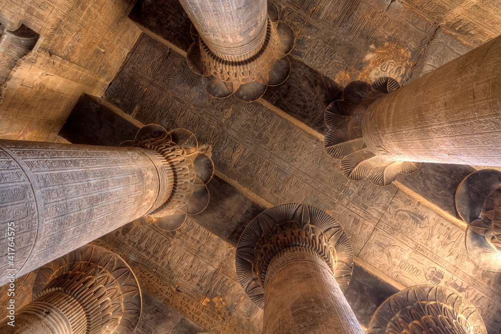 Naklejka premium Magnificent columns in Khnum temple, Egypt