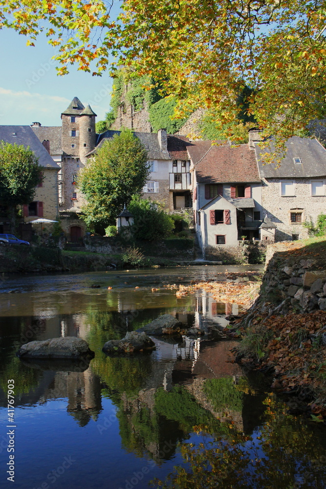 Ségur-le-château.(Corrèze)