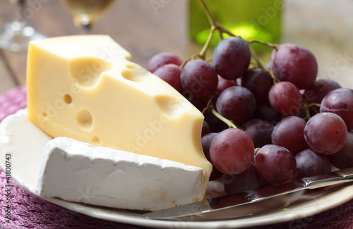 Grapes and cheese