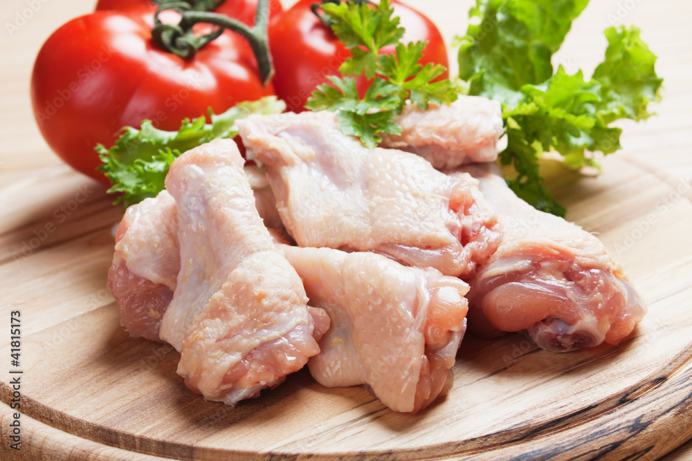 Raw chicken wings