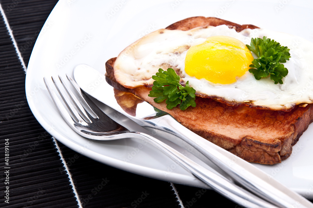 Meat loaf with fried egg Meat loaf with fried egg