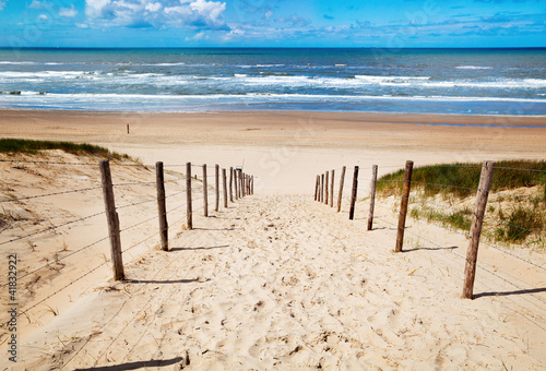 way to the beach