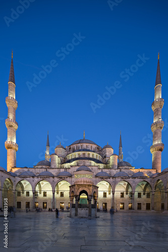 Sultanahmet Mosque, Istanbul, Turkey © İhsan Gerçelman