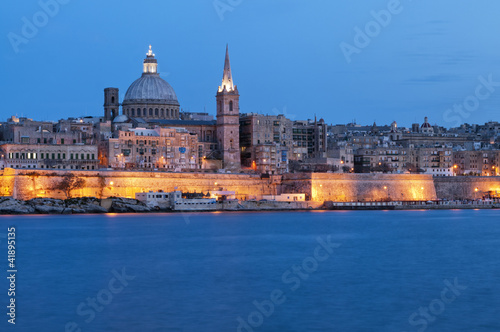 Valletta by night © seewhatmitchsee