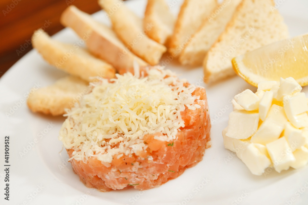 salmon tartare