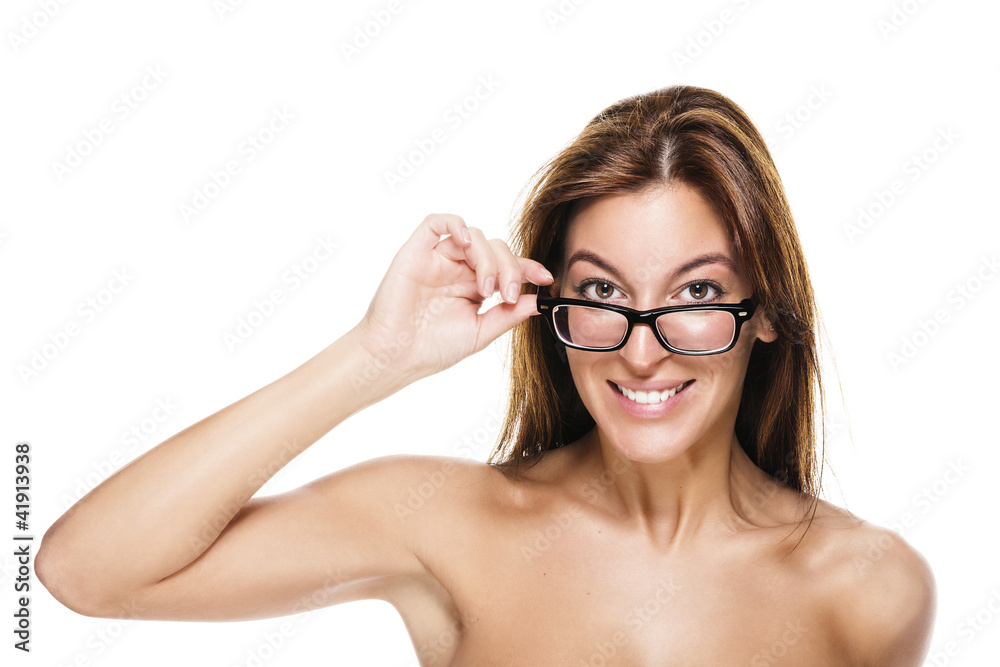 lachende schöne frau hält rahmen ihrer brille lachende schöne frau hält rahmen ihrer brille