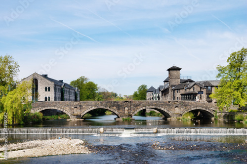 Stramongate bridge and weir at Kendall