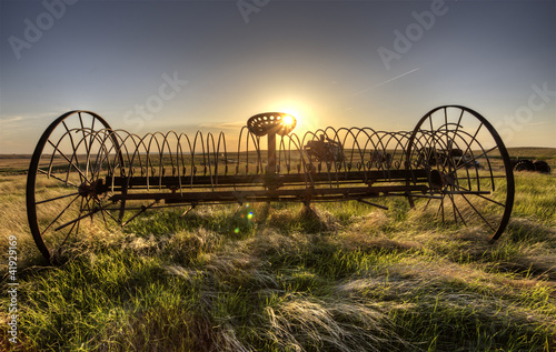 Fotografie Antique Farm Equipment Hay Rake