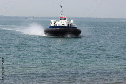Passenger Hovercraft to the Isle of Wight