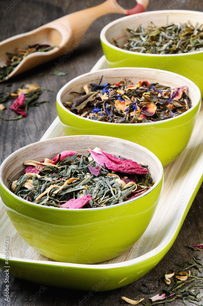 Mix of dry green and flower tea Mix of dry green and flower tea