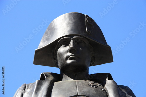 Fototapete Napoleon Bonaparte statue in Warsaw