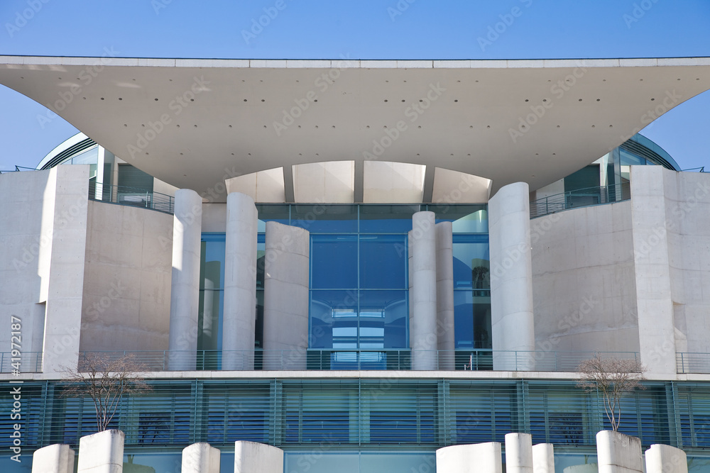 Fototapeta premium Bundeskanzleramt in Berlin - Deutschland