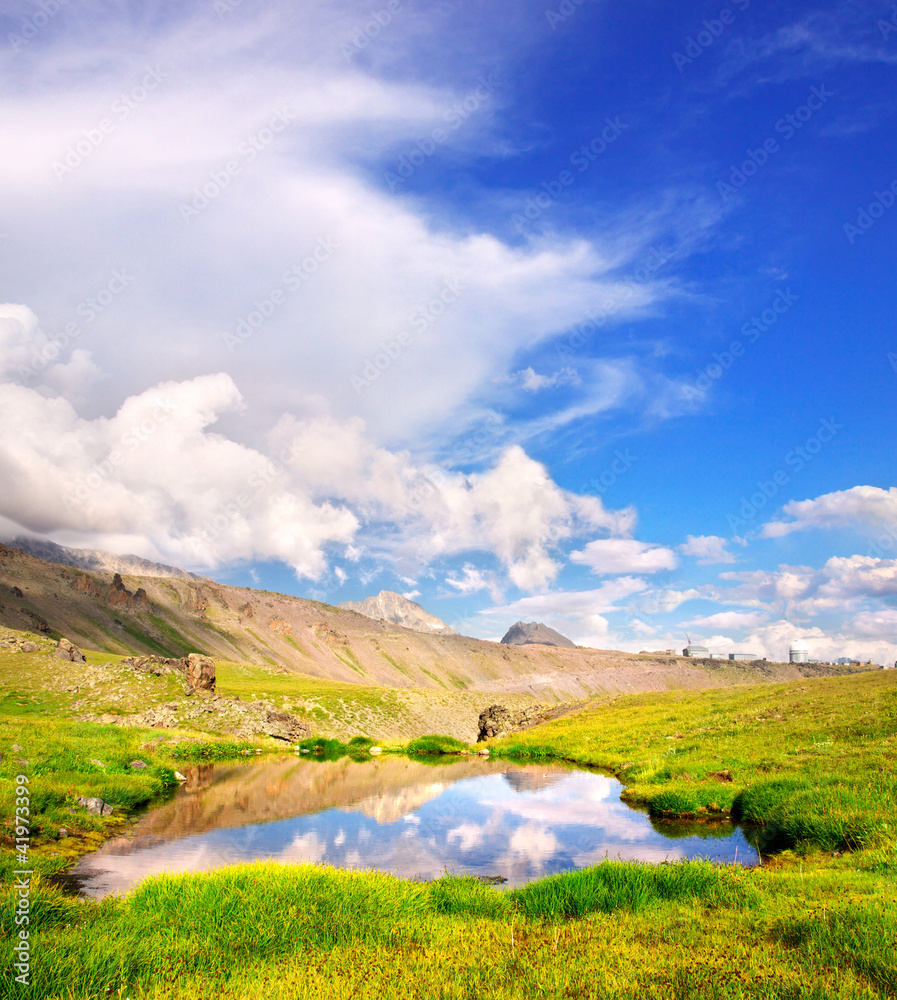 Fototapeta premium Lake on meadow