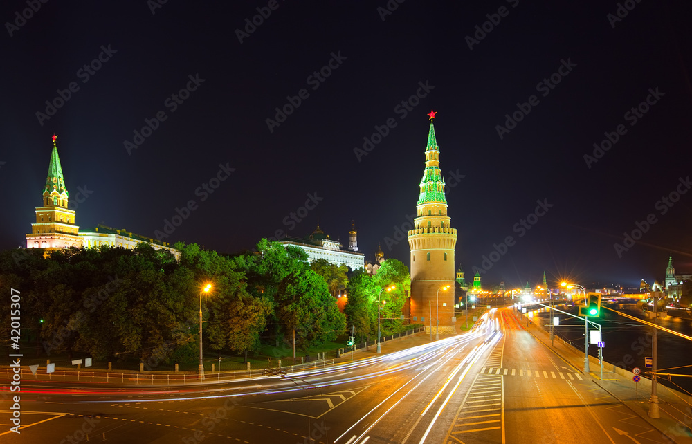 Fototapeta premium Moscow Kremlin in night. Russia