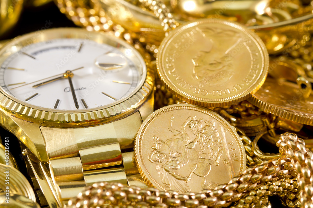 Jewelry, gold, necklaces, rings, bracelets, watch, wealth Jewelry, gold, necklaces, rings, bracelets, watch, wealth