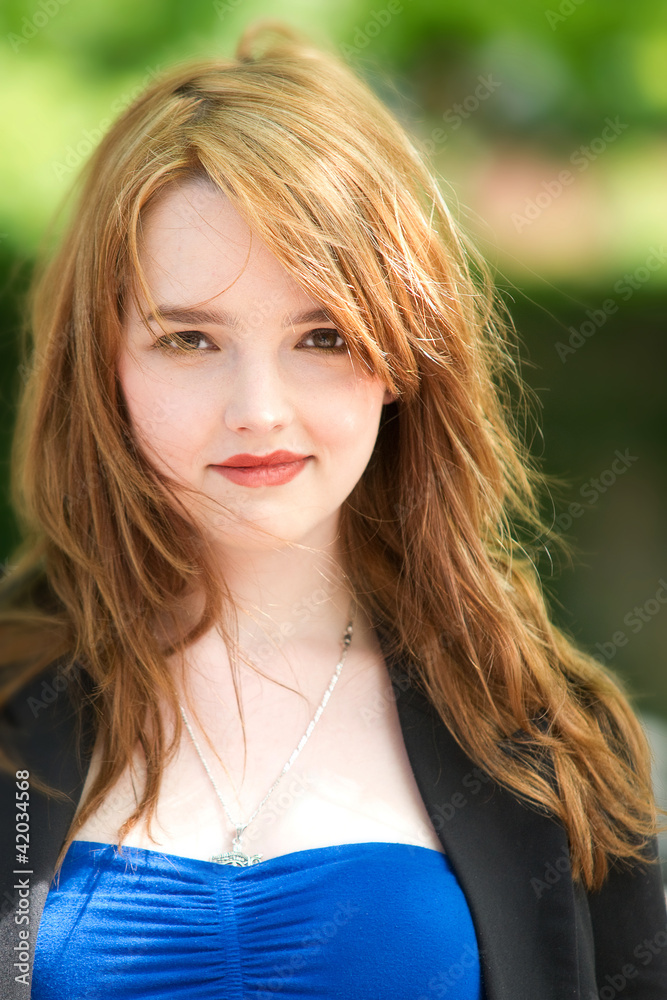 Naklejka premium Beautiful redhead