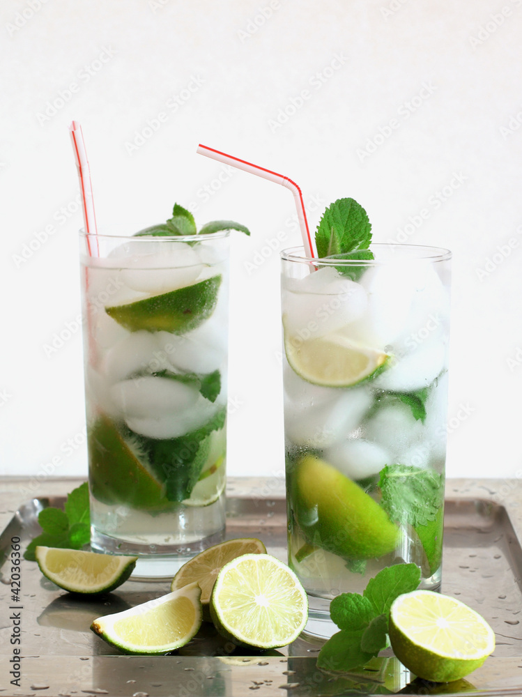 Fototapeta premium Mojito cocktail