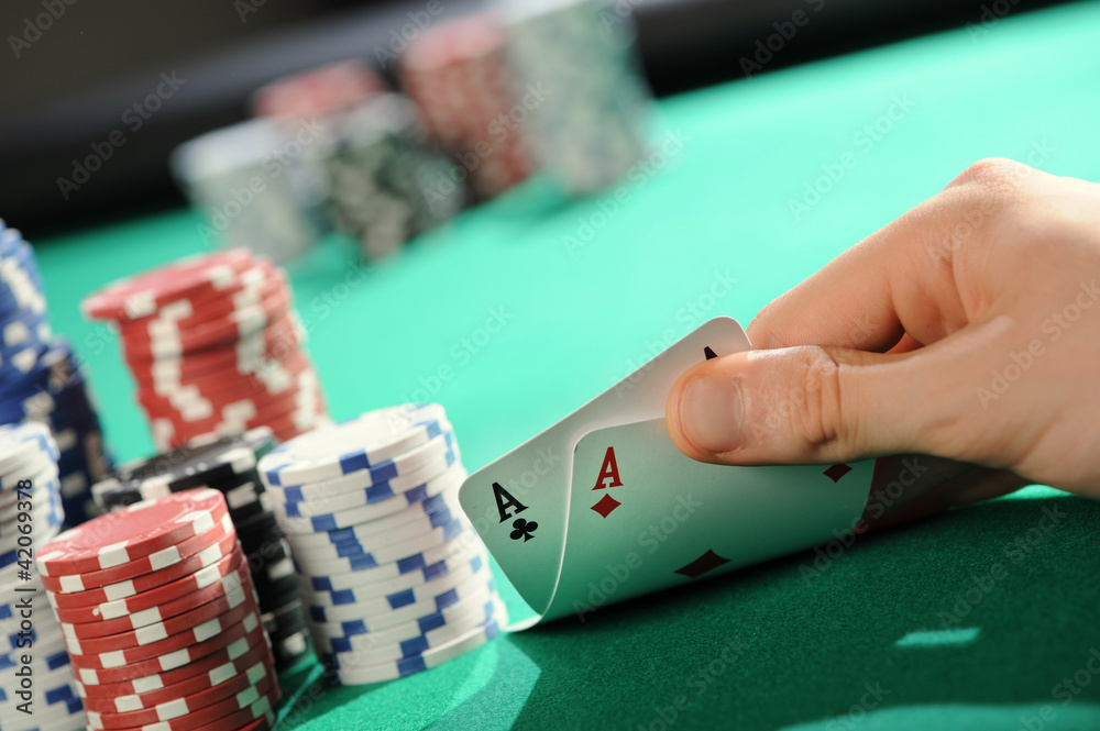 Poker texas holdem: Two Aces Poker texas holdem: Two Aces