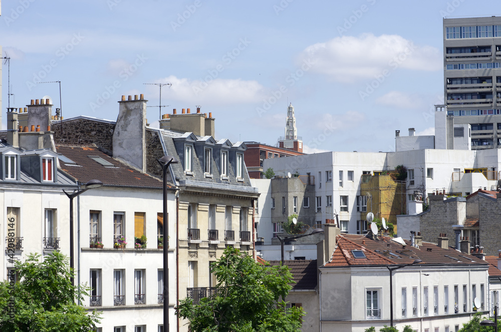 Fototapeta premium Ivry sur Seine, architecture de banlieue parisienne