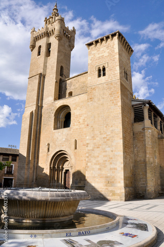 Iglesia del Salvador, Ejea de los Caballeros, Zaragoza (España) © Noradoa