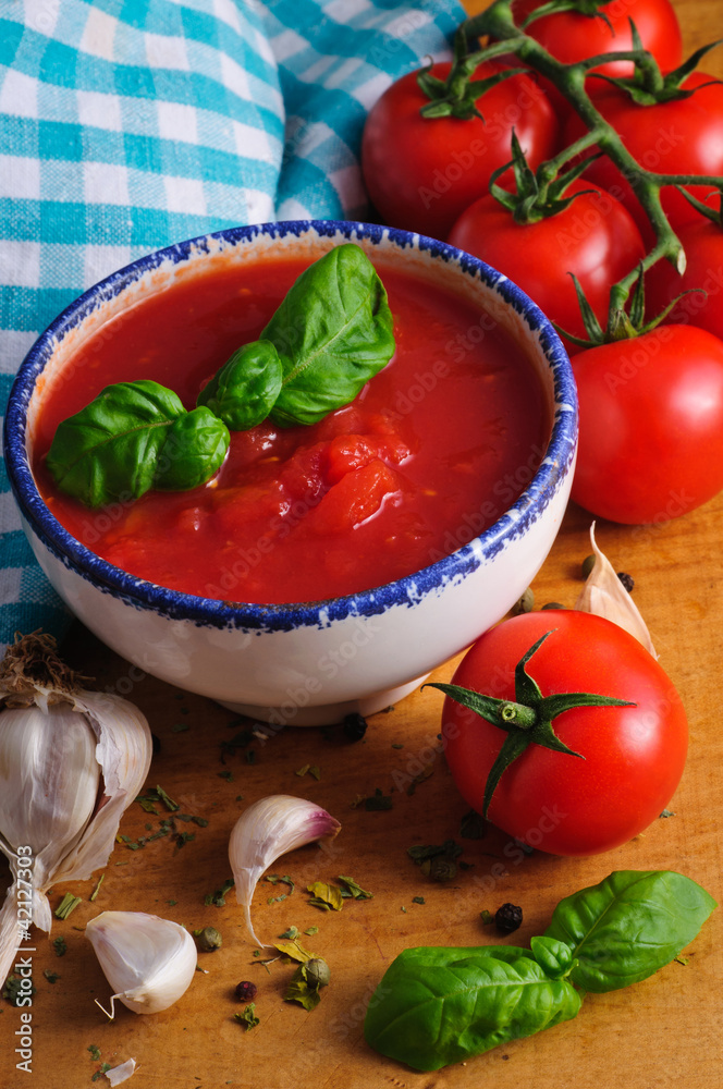 Tomato sauce Tomato sauce