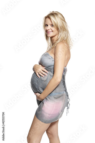Portrait of a pregnant woman © FilipWarulik